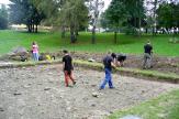 Pomáháme budovat nové hřiště pro workout v Karviné