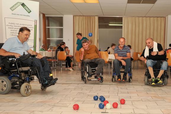 APROPO z. s. - Osobní asistence = svoboda života s handicapem